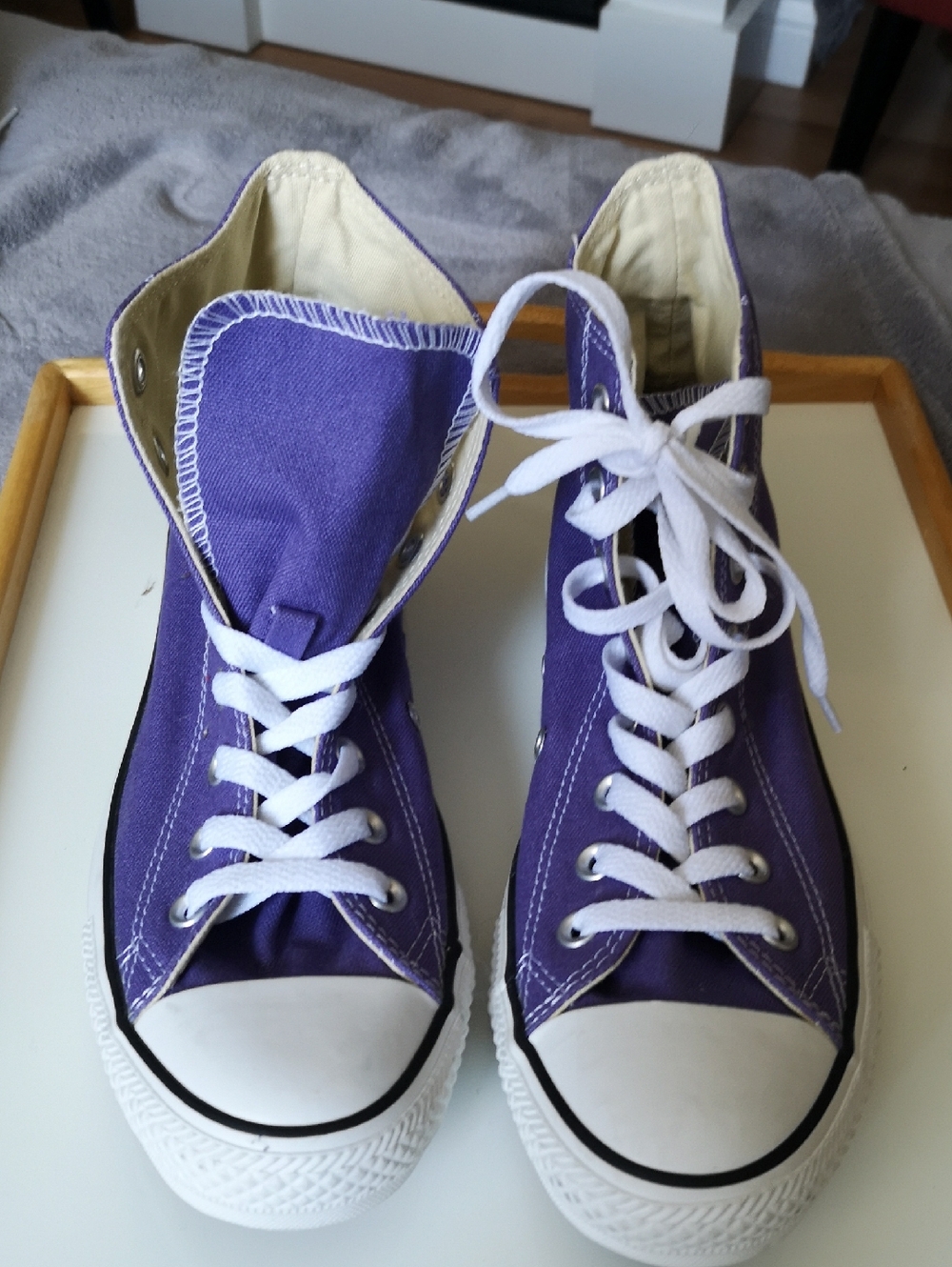New Without Tags Women's Size 9 Purple High-top Converse Chuck Taylor Shoes